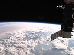 На Землю возвращается экипаж МКС