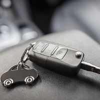 Расходы на покупку и страхование личного автомобиля арбитражного управляющего нельзя включить в состав профессионального налогового вычета