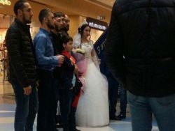 В Новосибирске 11-летний цыган взял в жены 14-летнюю