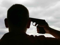 С начала года 16 украинских военных совершили самоубийства - генпрокурор Украины Матиос